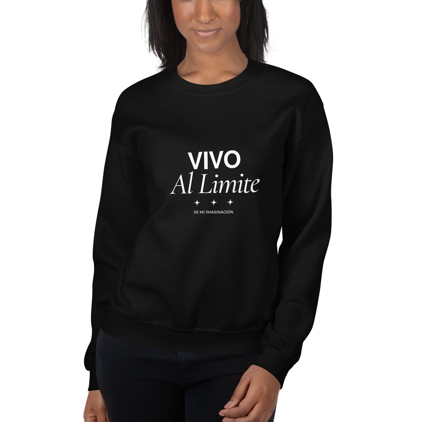 Sudadera clásica unisex: "Vivo al límite de mi imaginación" - La Charlatana