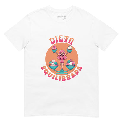 Camiseta clásica unisex: "Dieta equilibrada" - La Charlatana