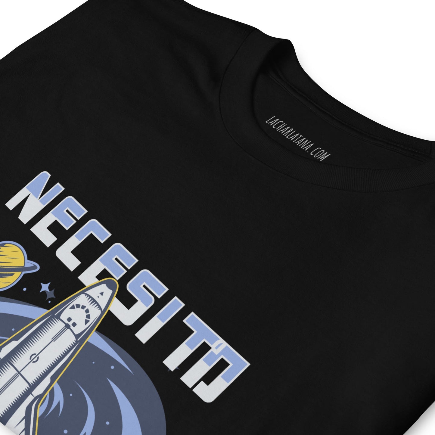 Camiseta clásica unisex: "Necesito espacio" - La Charlatana